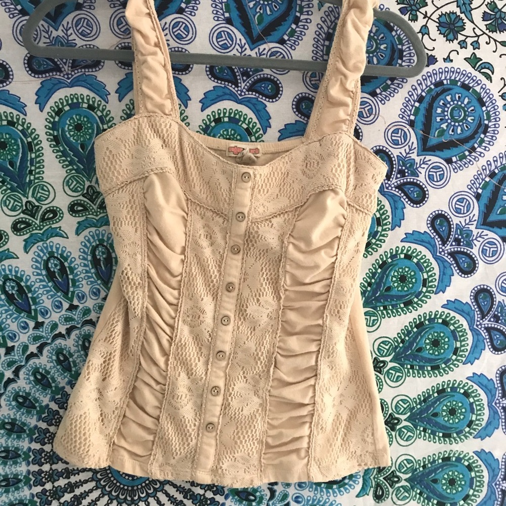 Flattering Tank